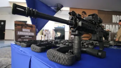 Fuzis e pistolas são entregues para Polícia Militar da Bahia - Foto: Alberto Maraux/SSP-BA