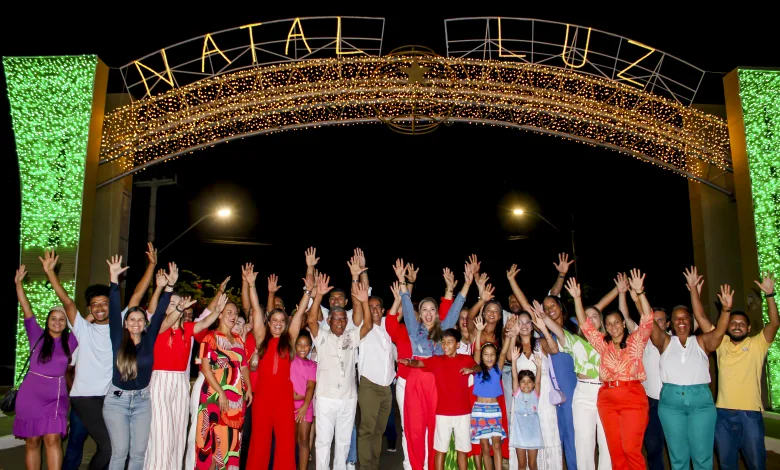 Prefeitura de Santo Amaro inaugura decoração do Natal Luz 2023 - Foto: Fala Genefax