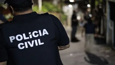 Três homens são executados a tiros em via pública