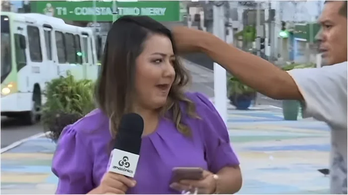 Repórter da TV Globo leva soco durante transmissão ao vivo - Foto: Reprodução/Redes Sociais