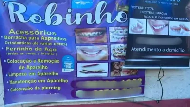 Cartaz que ficava na frente da barraca homem, em Salvador- Foto: Reprodução/TV Bahia