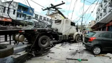 Acidente bairro dos Mares, em Salvador — Foto: Reprodução/Redes sociais